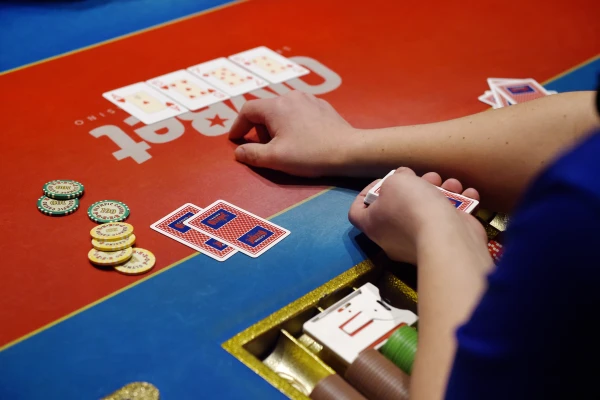 Изображение к статье: Выиграли или проиграли? За азартными жителями Латвии теперь будет присматривать Служба госдоходов