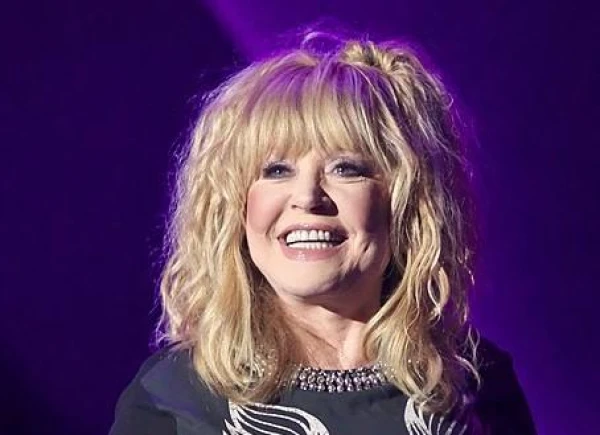 Изображение к статье: Алла Пугачева признала, что Путин был ее кумиром, а Михалкова она просто обожает