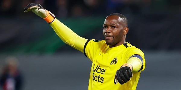 Изображение к статье: Чемпион мира в составе сборной Франции и рекордсмен в форме «Марселя» завершил  карьеру