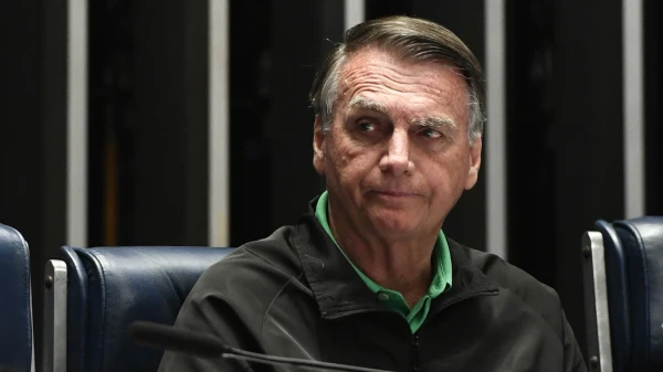 Изображение к статье: Правый лидер оказался на скамье подсудимых.