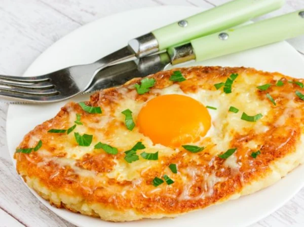 Изображение к статье: Вкусный хачапури из творога: просто, быстро, сочно