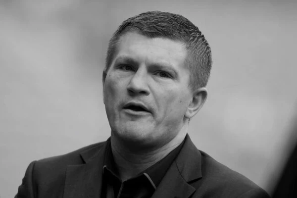 Изображение к статье: Чемпион мира по боксу Рикки Хаттон умер в возрасте 46 лет