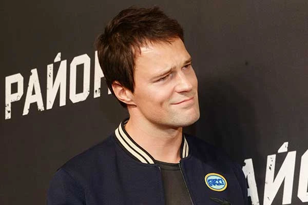 Изображение к статье: В гостях хорошо, а дома лучше, решил Данила.