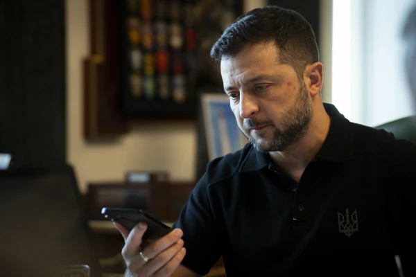 Изображение к статье: x.com/ZelenskyyUa