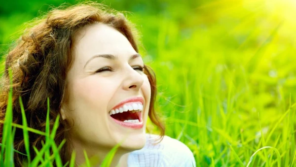 Изображение к статье: Как научиться радоваться в моменте и перестать отравлять себе жизнь страхами