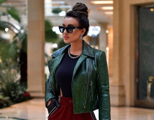 Изображение к статье: В тон листве и небу: 8 стильных идей, как одеваться осенью красиво и тепло