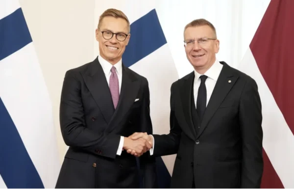 Изображение к статье: В эпоху ИИ мы должны сохранить дееспособность! Ринкевич встретился со Стуббом