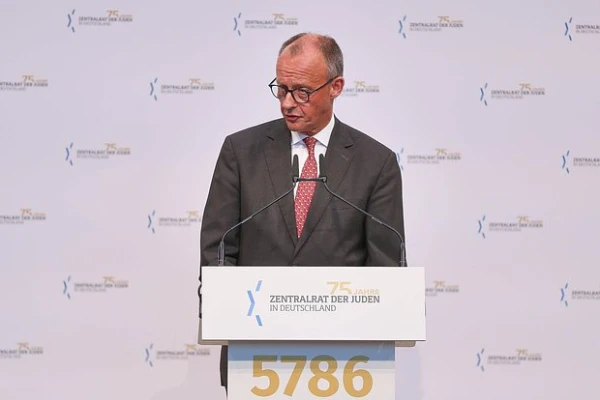 Изображение к статье: Без евреев у Германии не может быть хорошего будущего - Мерц