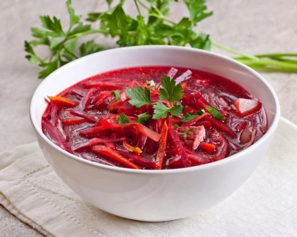 Изображение к статье: Куда уходит яркость. Пять ошибок, из-за которых борщ теряет цвет