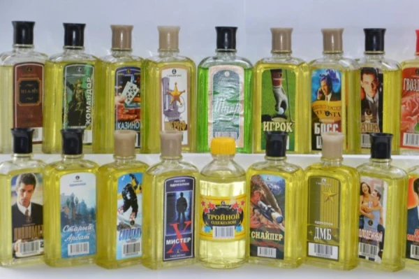Изображение к статье: Вместо водки — тройной одеколон. Эксперты обсудили последствия «борьбы» с легальным алкоголем