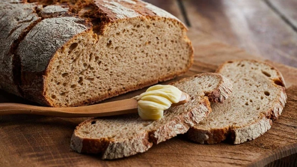 Изображение к статье: Не черный и не белый: самый полезный хлеб заменит половину аптечки
