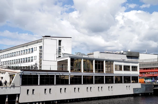 Изображение к статье: Стало известно, почему Рижский автовокзал остался без гостиницы