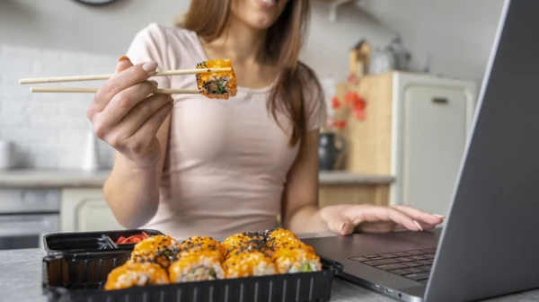 Изображение к статье: «Диета драной кошки»: чем опасно трендовое питание из Сети