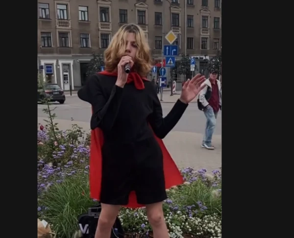 Изображение к статье: «Это новая Пугачёва!» Женственный парень поразил песнями на русском языке в Даугавпилсе