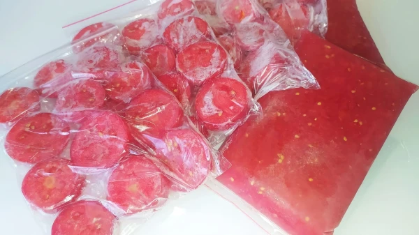 Изображение к статье: Как заморозить помидоры на зиму, сохранив вкус