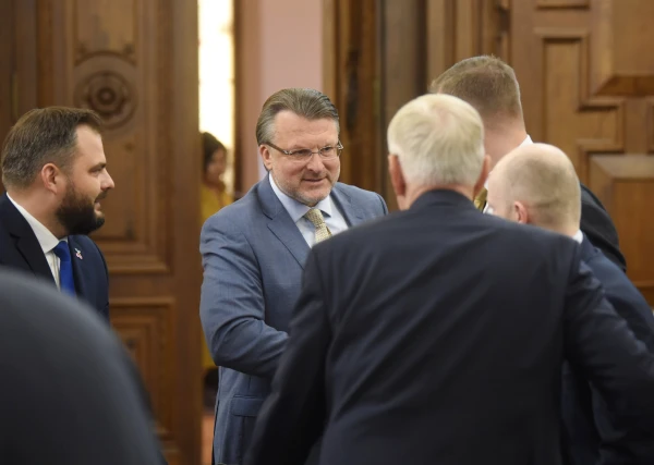 Изображение к статье: Кто же самый популярный кандидат в премьеры?