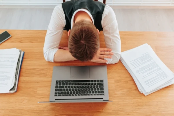 Изображение к статье: Как справиться с сонливостью после обеда