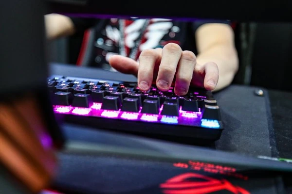 Изображение к статье: Игра-вирус в Steam похитила сотни тысяч долларов с компьютеров игроков