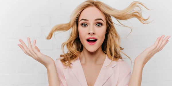 Изображение к статье: 5 советов стилиста по волосам, чтобы сохранить укладку ночью