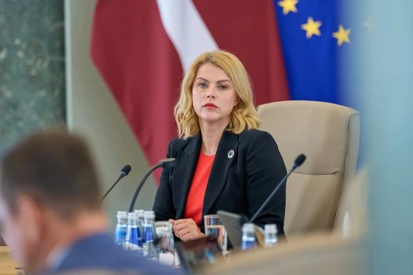 Изображение к статье: Народ отрицательно относится к Силине и её министрам: почему их не любят?