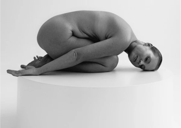 Изображение к статье: Откроется персональная выставка армянской фотохудожницы Наиры Косян о стандартах красоты и принятии себя