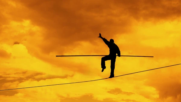 Изображение к статье: Золото, госдолг и перспективные криптовалюты: как работает риск в инвестициях в 2025