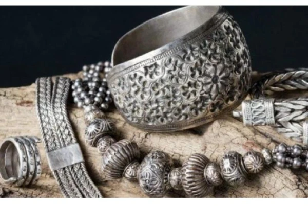 Изображение к статье: Серебро и его темные тайны