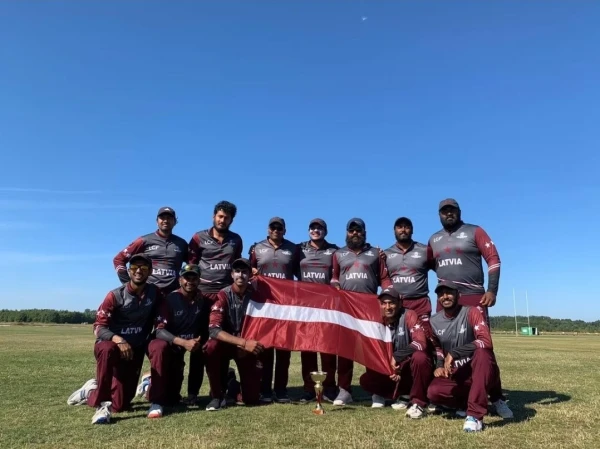 Изображение к статье: Кто разрешил?! Политик призвал отобрать форму у индусов, играющих за сборную Латвию