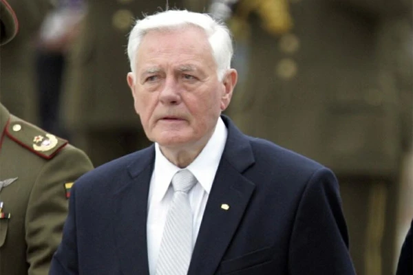 Изображение к статье: Служивший в вермахте экс-президент Литвы попал в больницу