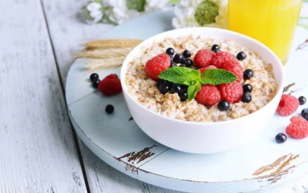 Изображение к статье: Гастроэнтеролог назвал 4 лучших блюда для защиты от гастрита