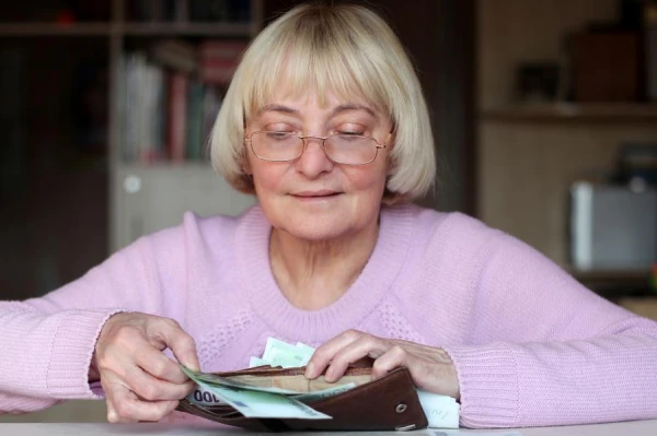 Изображение к статье: Надо ли компенсировать пенсии тем, у кого они и так большие? - мнение