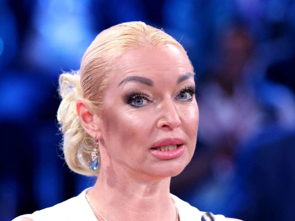 Изображение к статье: Годы несут свой отпечаток.