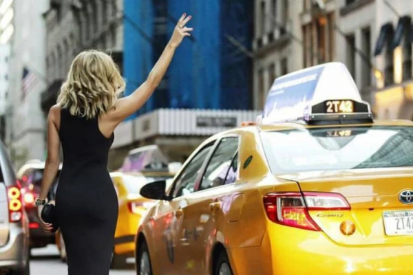 Изображение к статье: Когда лучше отменить поездку: 10 вещей, которые должны насторожить пассажира в такси