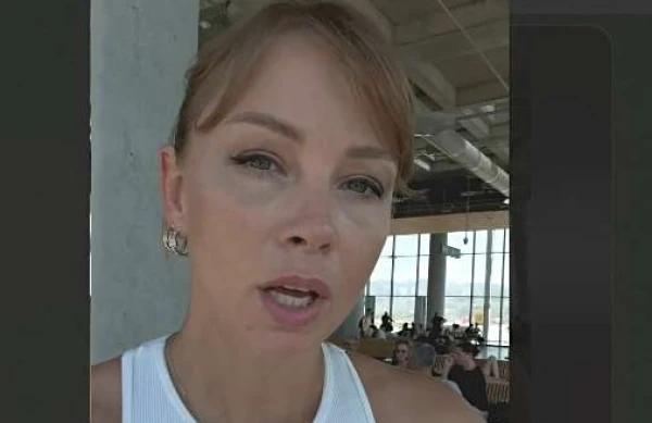 Изображение к статье: Что-то с ней явно не так.