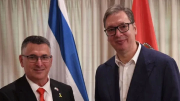 Изображение к статье: Вот и встретились два одиночества.