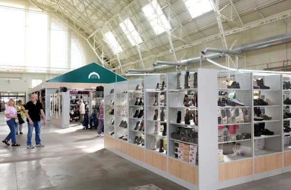 Изображение к статье: Коррупционный скандал на Рижском Центральном рынке: первые отстранения