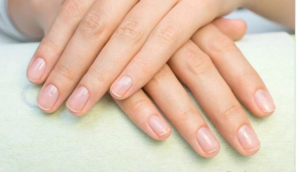 Изображение к статье: Ногти после гель-лака: 5 шагов к экспресс-восстановлению