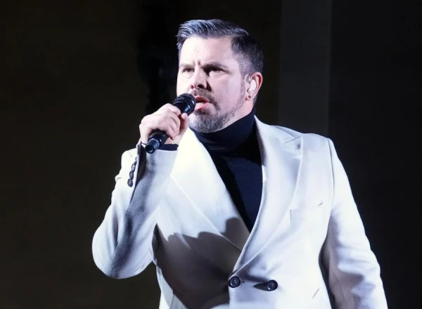 Изображение к статье: Бусулис сообщил, что будет петь на русском