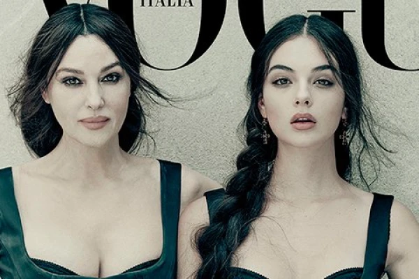 Изображение к статье: Яблочко от ябони недалеко упало.