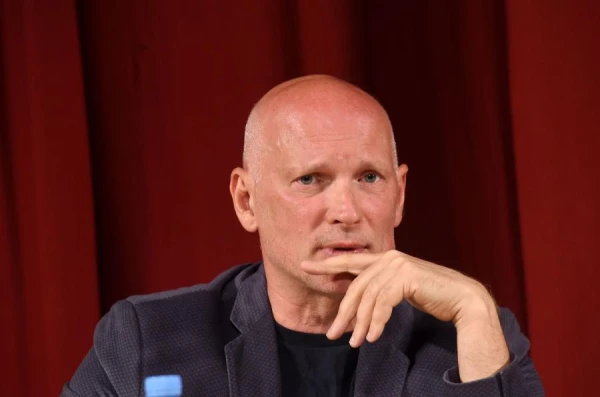 Изображение к статье: Сам не читал, но... Херманис заметил интересный парадокс в Стамбульской конвенции