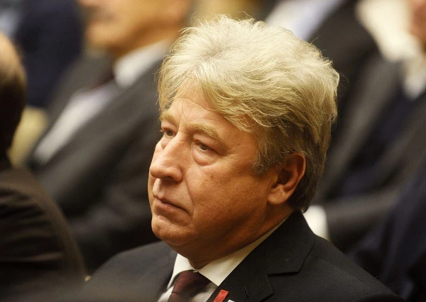 Изображение к статье: Умер известный политик Зиедонис Чеверс