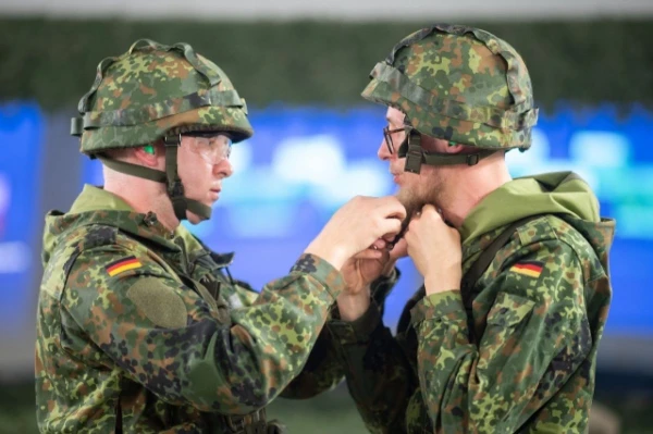 Изображение к статье: В Европе падает поддержка увеличения расходов на оборону