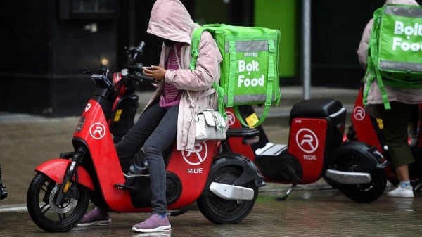 Изображение к статье: Взять скутер или электросамокат сегодня может любой подросток