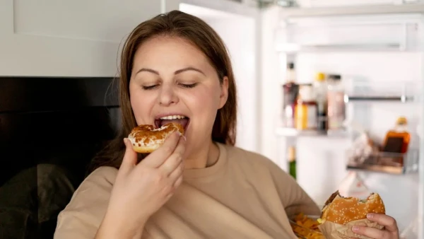 Изображение к статье: Как восстановить организм после жирной еды: сделай эти простые шаги