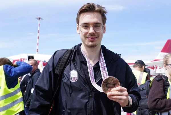 Изображение к статье: Бенефис латвийского вратаря Артура Шилова в Нью-Йорке