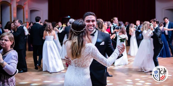 Изображение к статье: Австрийская столица евреев уважает.