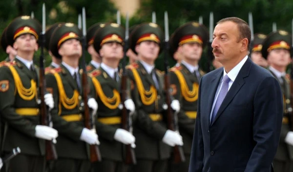 Изображение к статье: Первая за год встреча Путина с Алиевым: президент России призна вину РФ в гибели самолетом AZAL