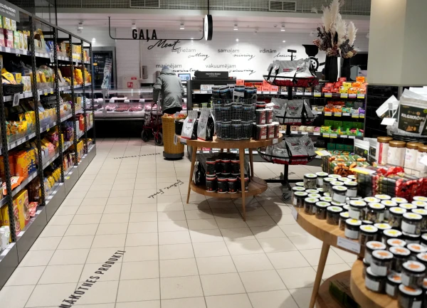 Изображение к статье: «Какой меморандум, дебилы?» Политолог о том, как политики борятся с повышением цен