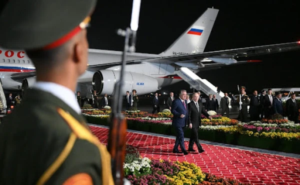 Изображение к статье: ЕС недоволен высокопоставленными таджиками, которые не арестовали Путина в Душанбе