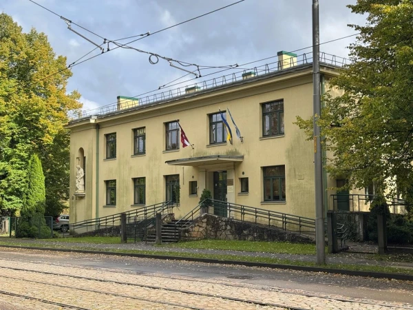 Изображение к статье: Из-за утечки газа в Риге эвакуированы дети из детского сада «Madariņa»